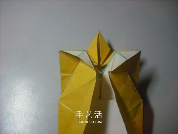 纸币勋章怎么折图解 手工折纸勋章的方法(图52)