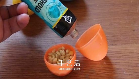 扭蛋废物利用制作不倒翁 自制简易不倒翁的方法(图5)