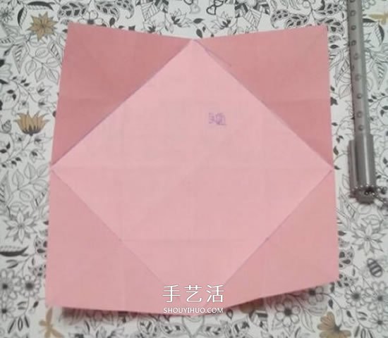 爱心相框怎么折图解 带心形四方相框的折法(图16)