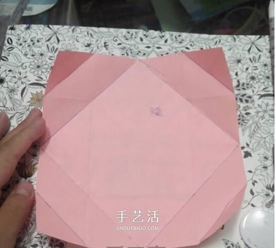 爱心相框怎么折图解 带心形四方相框的折法(图19)