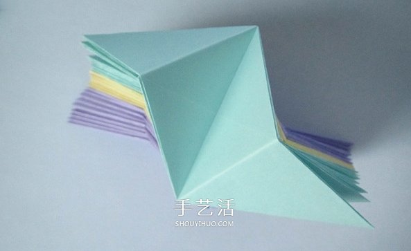 纸花球的叠法详细教程 手工折纸花球过程图(图30)