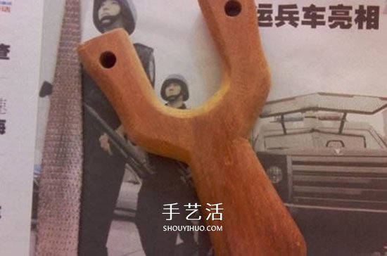 实木弹弓制作过程图解 自制实木弹弓的方法(图7)