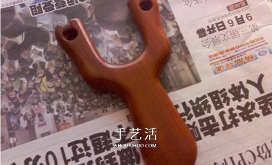 实木弹弓制作过程图解 自制实木弹弓的方法(图9)