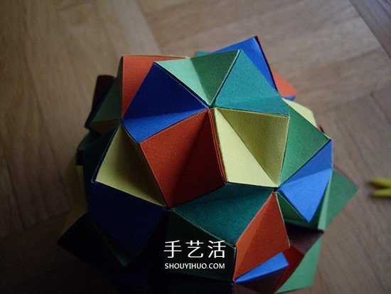 纸球的折法步骤图片 折纸彩球的详细步骤图(图39)