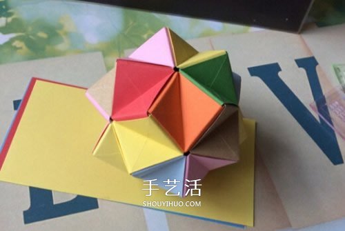 立体纸花球的折法图解 怎么折纸立体花球步骤 - 双维造物网