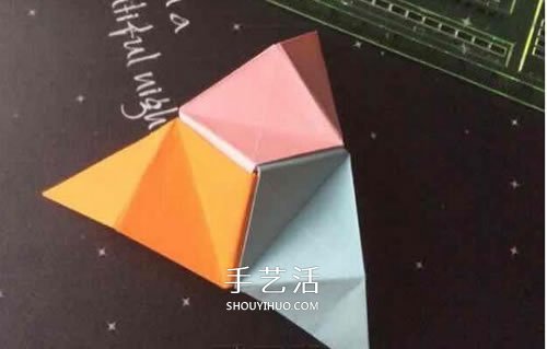 立体纸花球的折法图解 怎么折纸立体花球步骤(图23)
