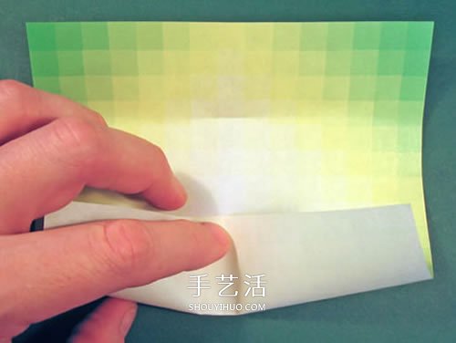 手工花瓶的折法图解 详细折花瓶教程步骤(图7)
