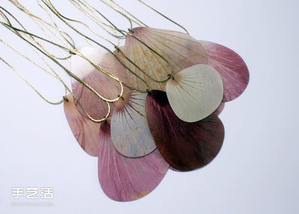 超美花瓣项链DIY图片 手工制作花瓣项链作品(图14)