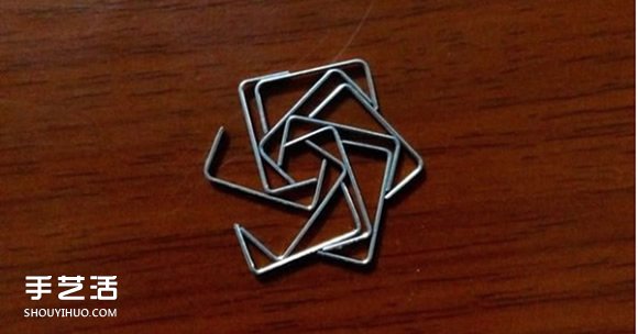 订书钉玫瑰花制作图解 用订书钉做玫瑰的步骤(图13)