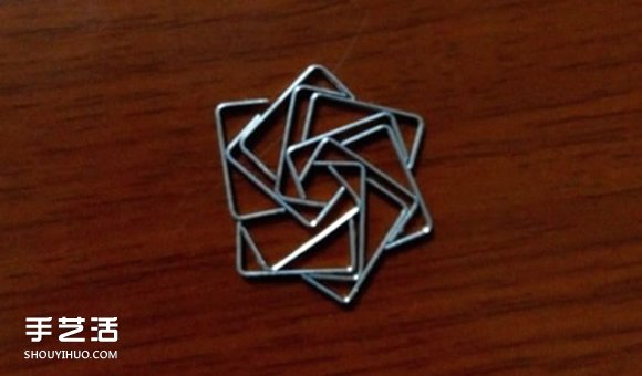 订书钉玫瑰花制作图解 用订书钉做玫瑰的步骤(图16)