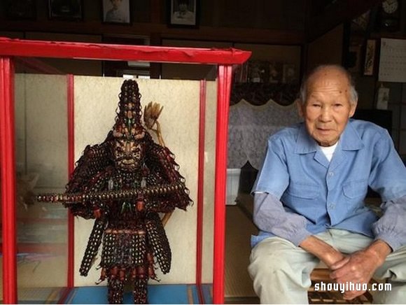 慎入！用昆虫尸体制作武士盔甲和千手观音 - 双维造物网