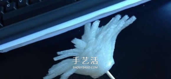 泡沫纸手工制作菊花 简单泡沫纸菊花的做法(图6)