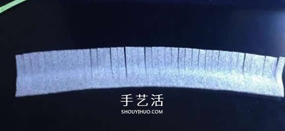 泡沫纸手工制作菊花 简单泡沫纸菊花的做法(图3)