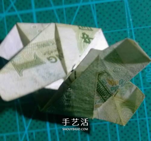 六角徽章的折法图解 一元纸币折纸六角徽章(图20)
