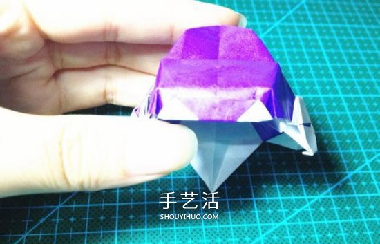 立体小汽车的折法图解 手工折纸汽车的折法(图35)