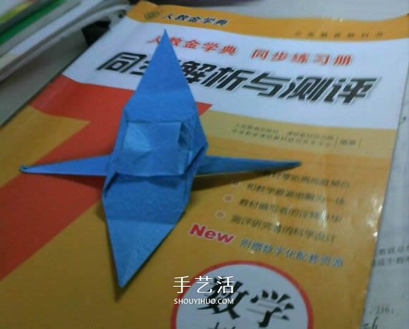 人字拖的折法图解教程 折纸人字拖鞋的方法步骤(图11)