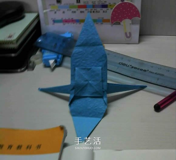 人字拖的折法图解教程 折纸人字拖鞋的方法步骤(图12)