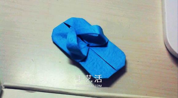 人字拖的折法图解教程 折纸人字拖鞋的方法步骤 - 双维造物网