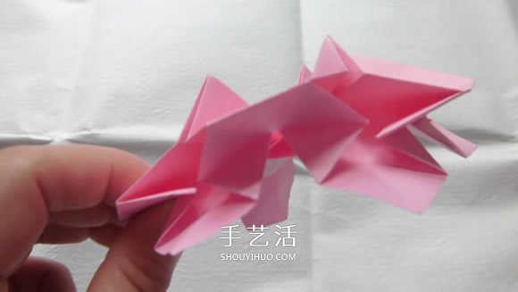 漂亮草帽子的折法图解 折纸花草帽的方法步骤(图12)
