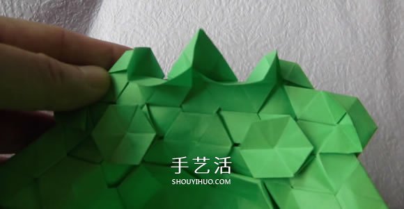 漂亮草帽子的折法图解 折纸花草帽的方法步骤(图32)