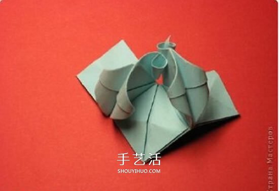 绿萝魔灵花球的折法图解 折纸绿萝魔灵花球教程(图31)