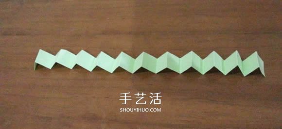 手工折纸Snapology球 用纸条折球体步骤图解(图16)