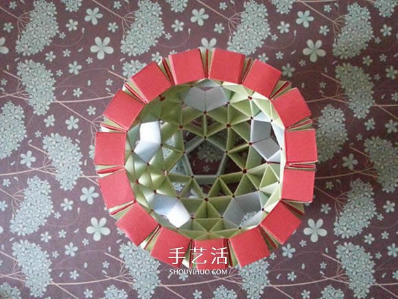手工折纸Snapology球 用纸条折球体步骤图解(图24)