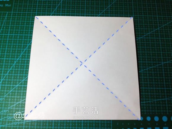 背着麻袋的可爱圣诞老人手工折纸图解教程(图5)