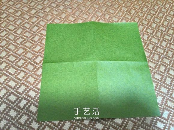 圣诞老人折纸步骤图解 纸折圣诞老人怎么折(图4)