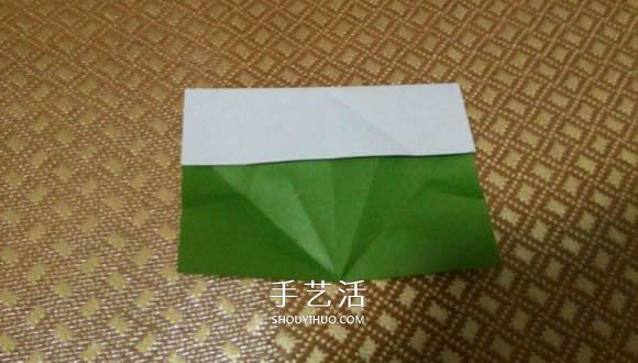 圣诞老人折纸步骤图解 纸折圣诞老人怎么折(图13)