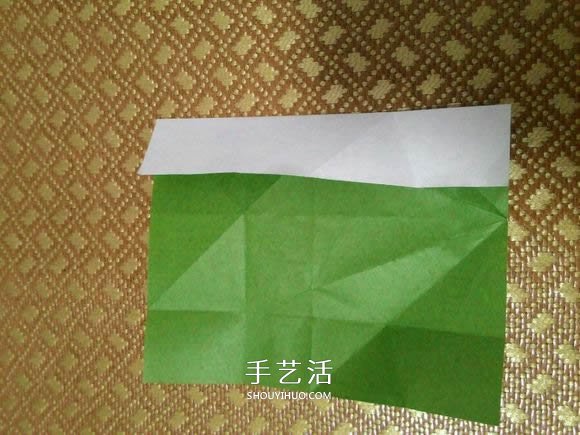 圣诞老人折纸步骤图解 纸折圣诞老人怎么折(图15)