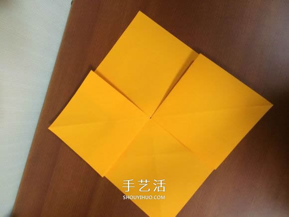 复杂立体跑车的折法 详细折纸跑车图解步骤(图12)