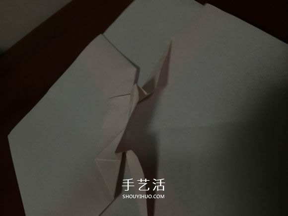 复杂立体跑车的折法 详细折纸跑车图解步骤(图17)