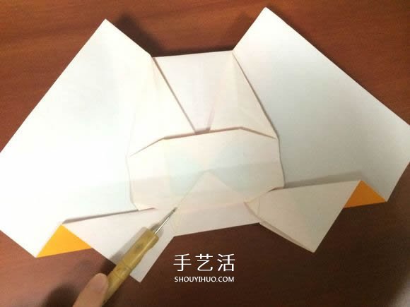 复杂立体跑车的折法 详细折纸跑车图解步骤(图31)