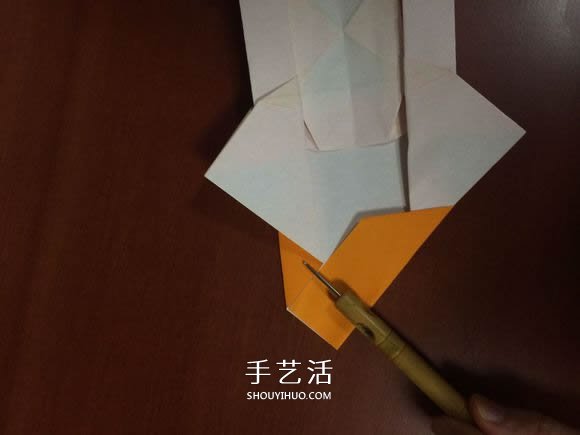 复杂立体跑车的折法 详细折纸跑车图解步骤(图33)