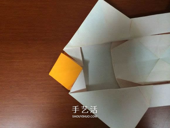 复杂立体跑车的折法 详细折纸跑车图解步骤(图37)