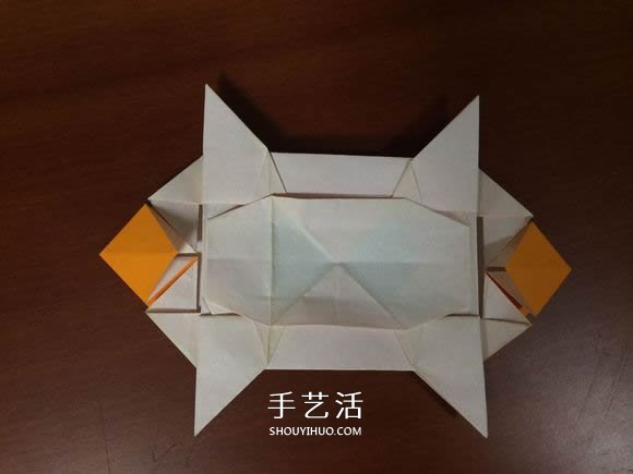 复杂立体跑车的折法 详细折纸跑车图解步骤(图43)