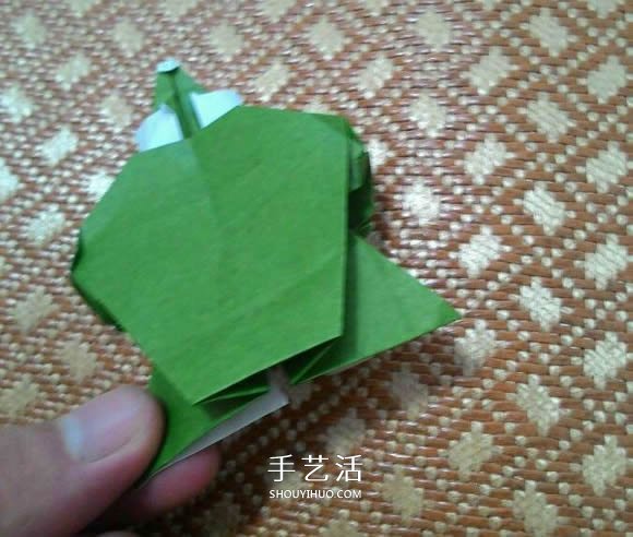 圣诞老人折纸步骤图解 纸折圣诞老人怎么折(图65)