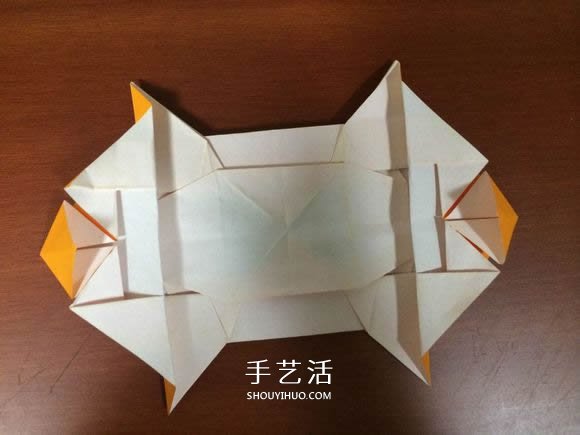 复杂立体跑车的折法 详细折纸跑车图解步骤(图47)