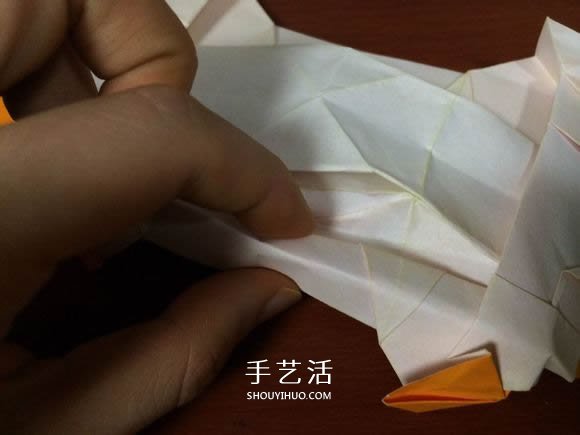 复杂立体跑车的折法 详细折纸跑车图解步骤(图80)