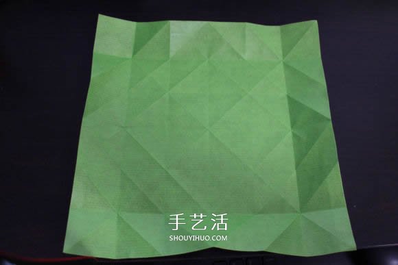 耐克标志的折纸方法 怎么折NIKE标志的图解(图5)