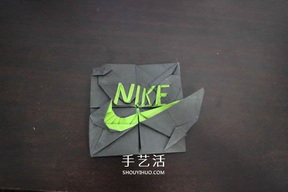 耐克标志的折纸方法 怎么折NIKE标志的图解(图47)