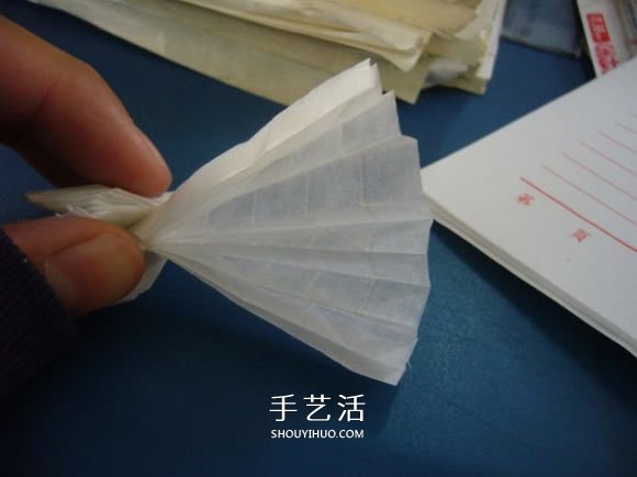 龙头戒指的折纸方法 手工折纸龙头戒图解教程(图15)