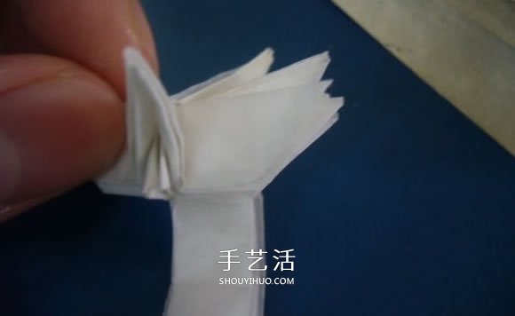 龙头戒指的折纸方法 手工折纸龙头戒图解教程(图23)