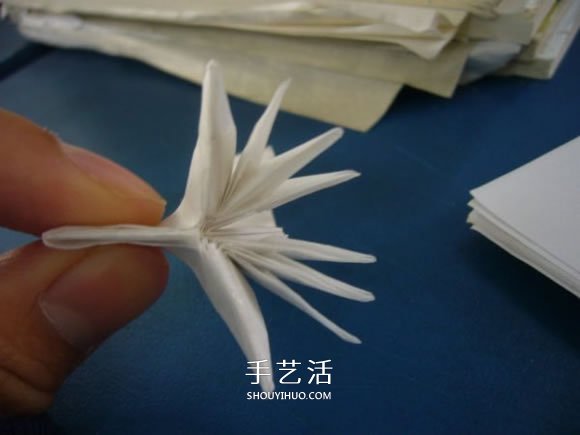 龙头戒指的折纸方法 手工折纸龙头戒图解教程(图25)