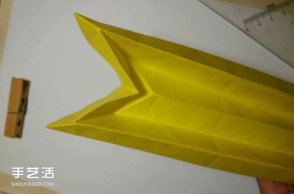 折纸元宵的折法图解教程 包括盛元宵的勺子(图9)
