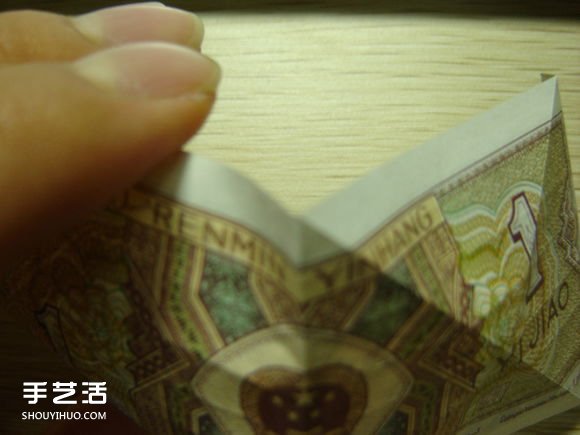 纸币折纸照相机图解 美金折相机的折法详解(图17)