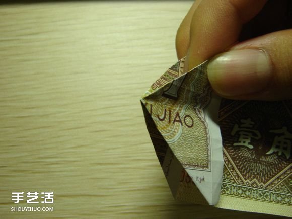 纸币折纸照相机图解 美金折相机的折法详解(图22)