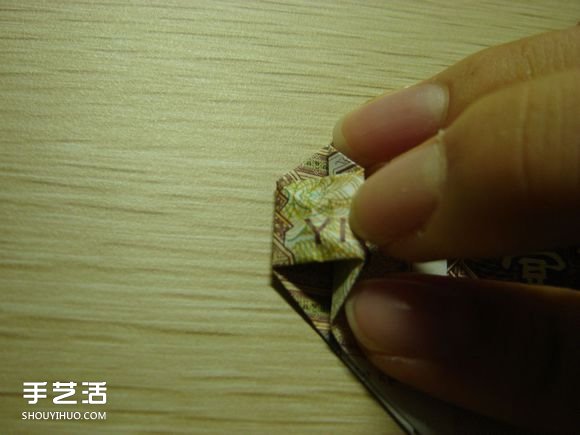 纸币折纸照相机图解 美金折相机的折法详解(图25)