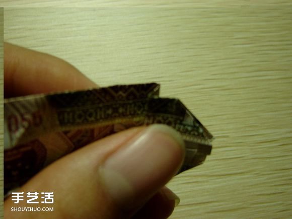纸币折纸照相机图解 美金折相机的折法详解(图52)